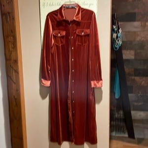 NWOT Rust velvet duster